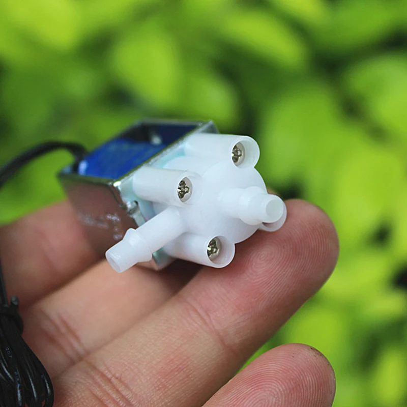 Micro DC 24V 2-Position 3-Way Electric Solenoid Valve Small Electromagnetic Water Valve Flow Control Air Valve