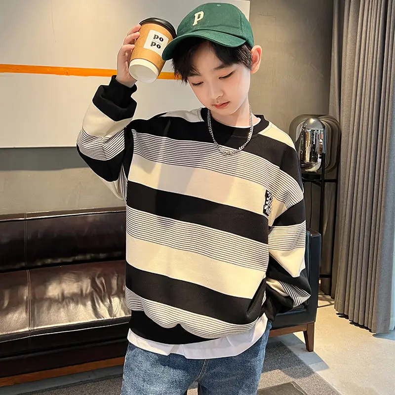 Sweatshirt Boys' Middle/Big Kids 2025 Autumn New Striped Long Sleeve Crewneck T-Shirt Spring/Autumn Base Layer Trendy Tops