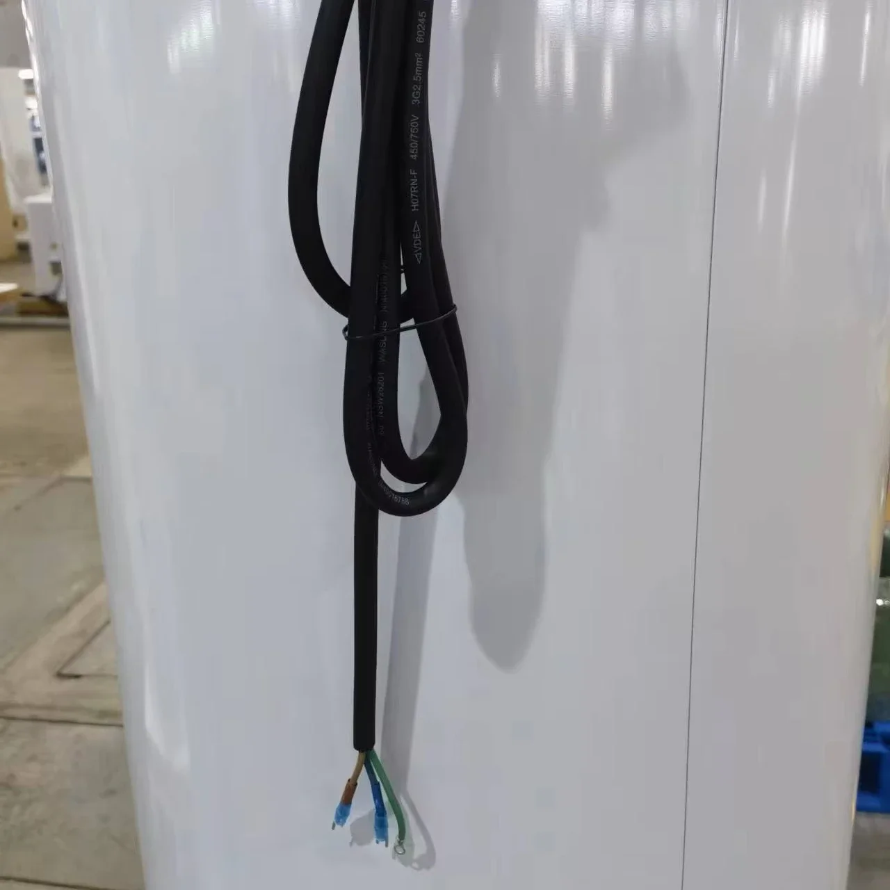 200l 300l R290 Air To Water Water Heater All In One Heat Pump Bathroom 2 Years Air Source 75%+electricity25%