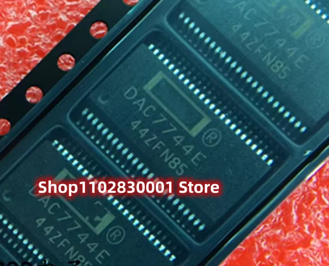 CHIP IC DAC7744E SSOP48 da 2 pezzi