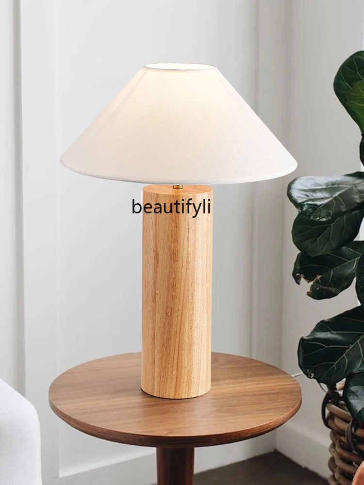 Retro American Solid Wood Table Lamp Living Room Bedroom Bedside Table Creative Cozy and Romantic Nail Lamp for Domestic Use