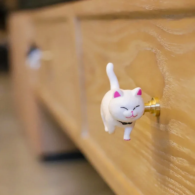 

Resin Cartoon Knob Cat Shaped Hardware Ginger CatCow Cat Drawer Handle for Kids/Children Siamese Kitten Knob Cabinet Handle
