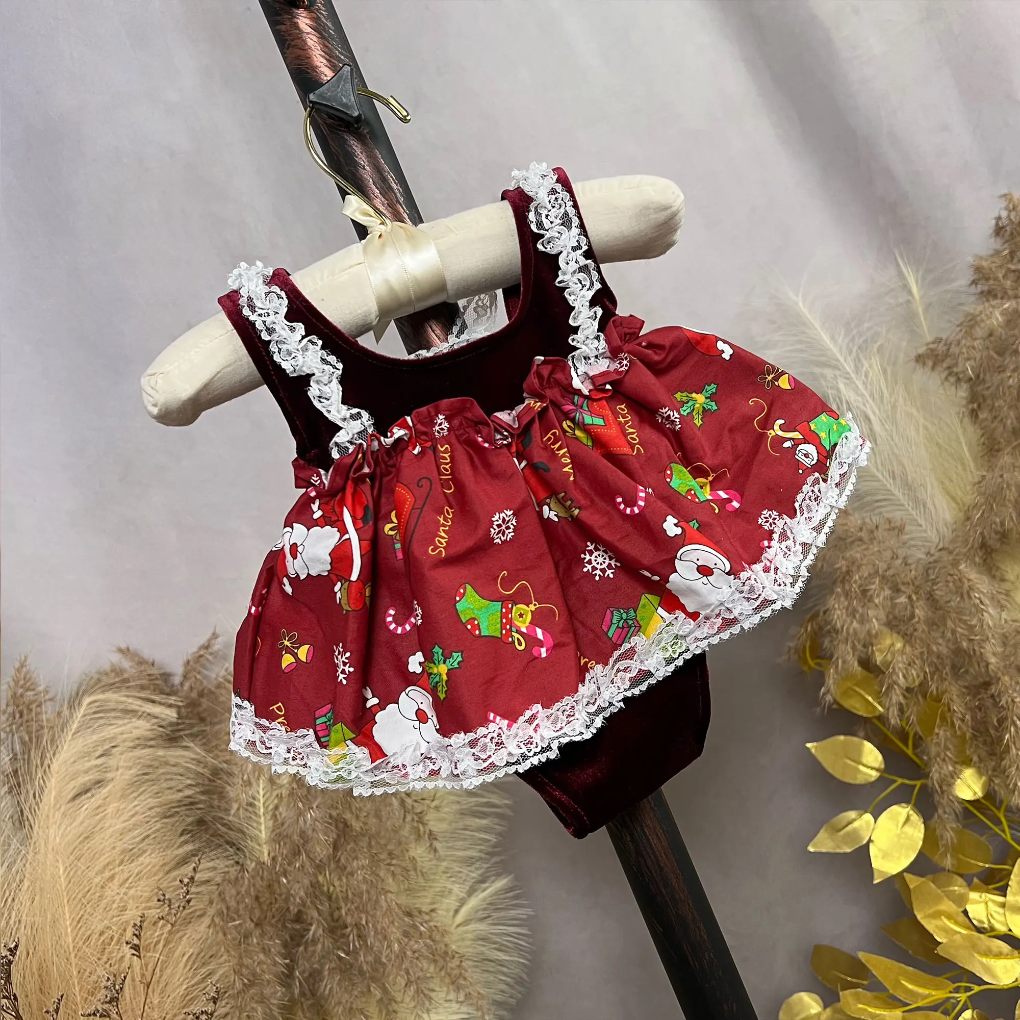 

Christmas Velvet Lace Trim with Santa Claus Candy Print Newborn One-Piece Dress Baby Girl Party Clothes Photography Outfit 2024