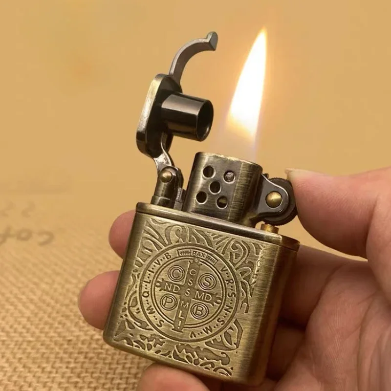 Zorro Genuine Retro Kerosene Lighter Grinding Wheel Metal Constantine Flint Copper Gasoline Lighter Collection Smoking Set