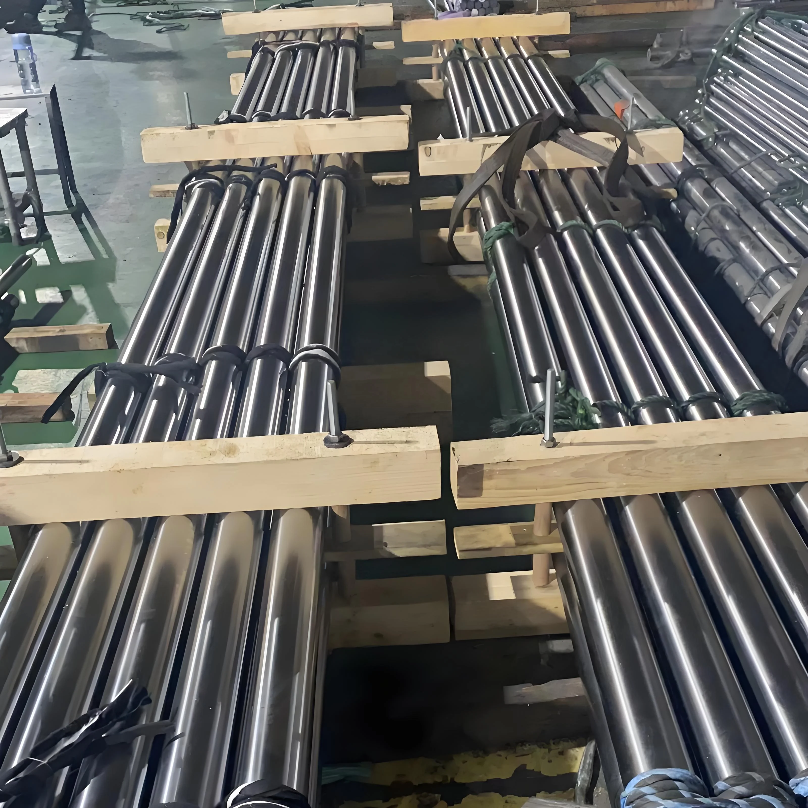 

High Strength Industrial Solid Shaft Hydraulic Cylinders Pneumatic Actuators Hard Chrome Plated