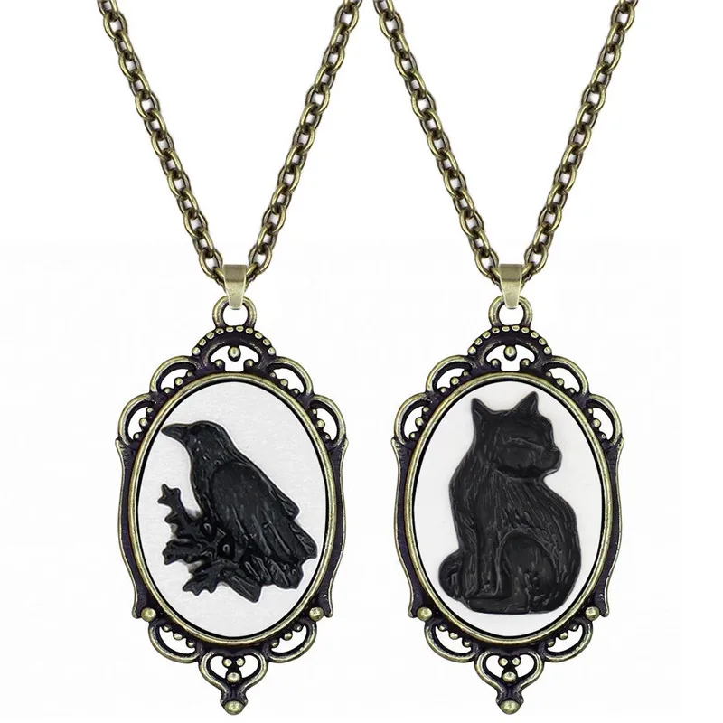 Gothic Retro Animal Cameo Necklace Women Antique Bronze Plated Vintage Jewelry Black Cat Crow Owl Bird Butterfly Pendant 1 Piece