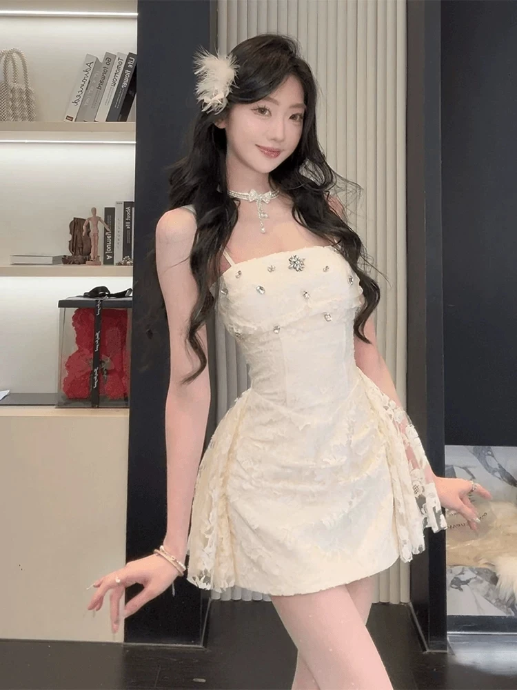 

XZY Velvet Short Dress with Beads High Waist A-Line Skirt Sleeveless Women's Spring Fashion Elegant Plump Lady Style Dress