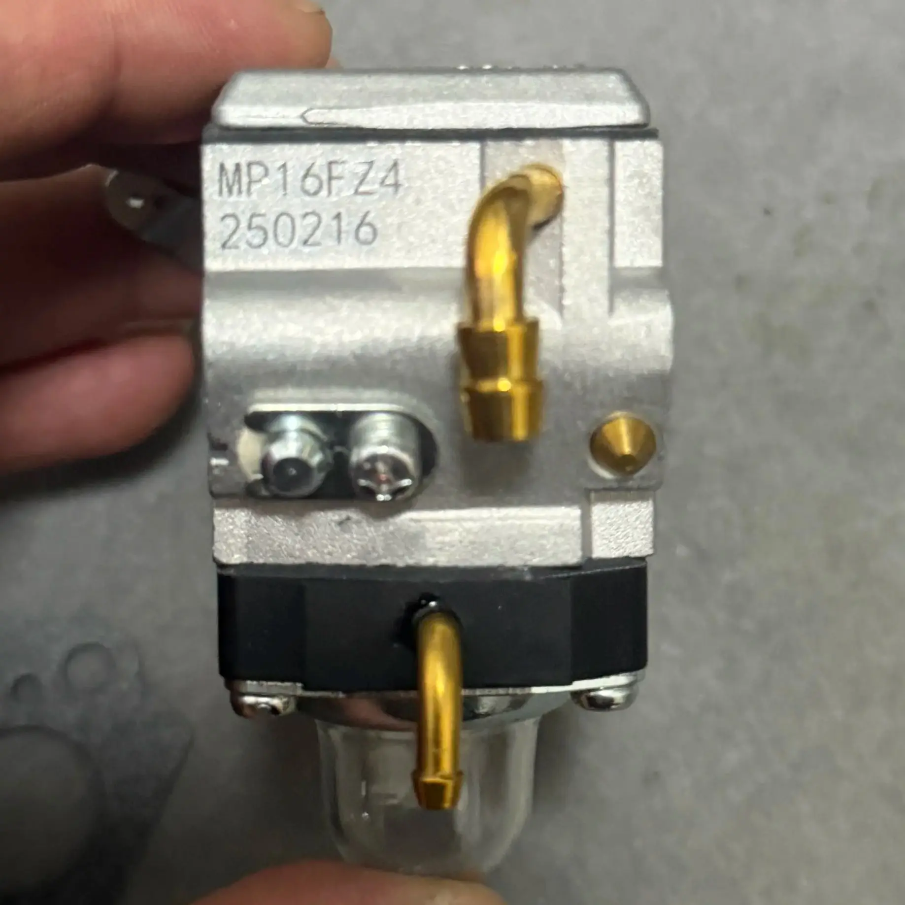 

GXR120 Carburetor for Honda engine motor GX100 GXR120 Carburetor