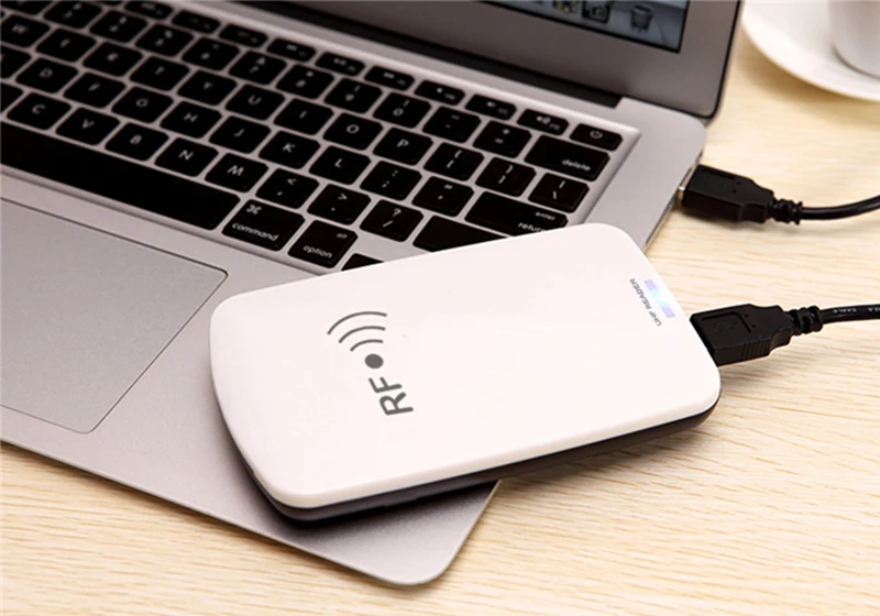 Pembaca dan penulis rfid uhf USB UHF-05USB