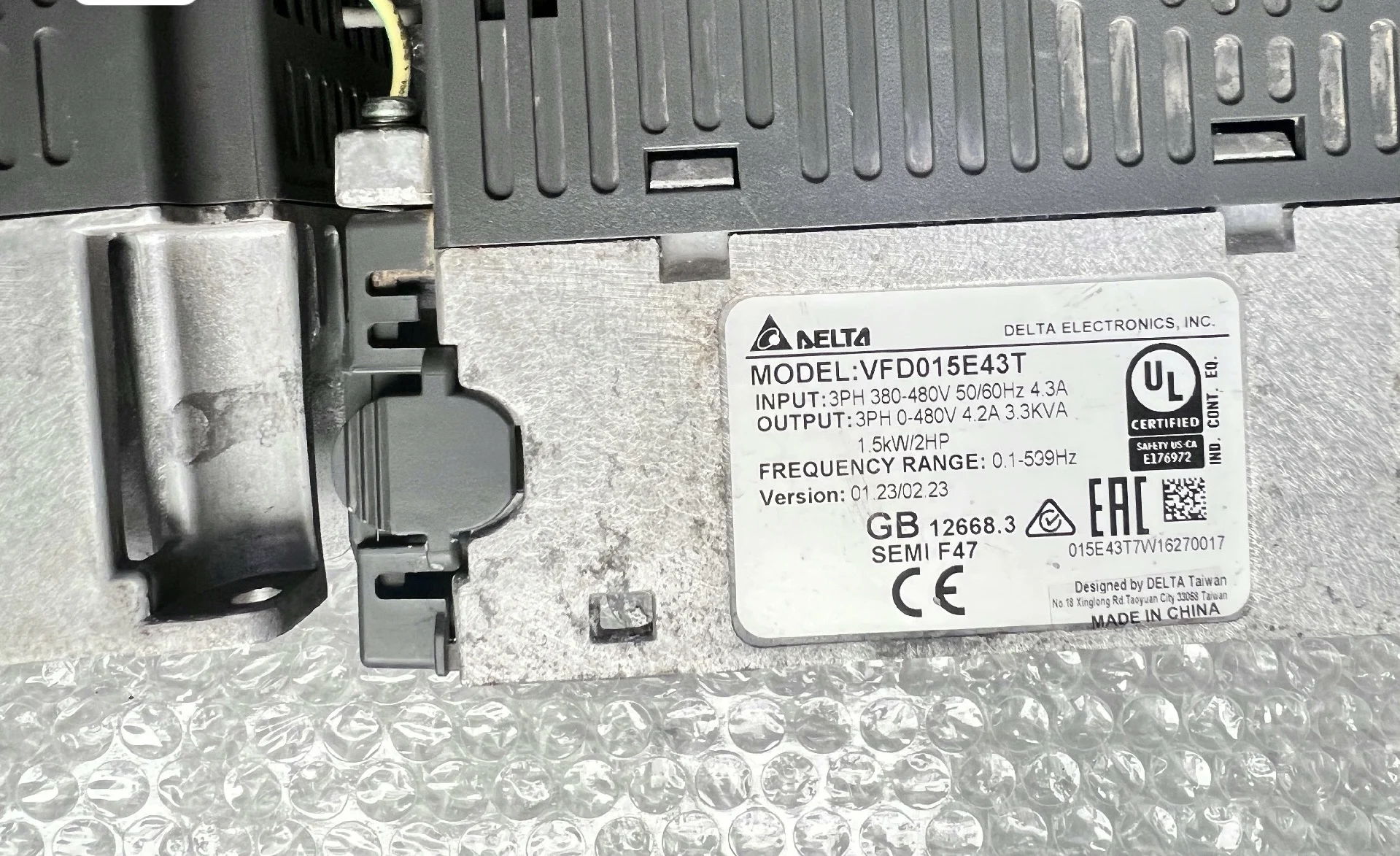 Imagem -02 - Inversor do Conversor da Frequência Vfd015e43t Vfd-e 380v 460v 0.75kw Vfd007e43t 380v 1.5kw