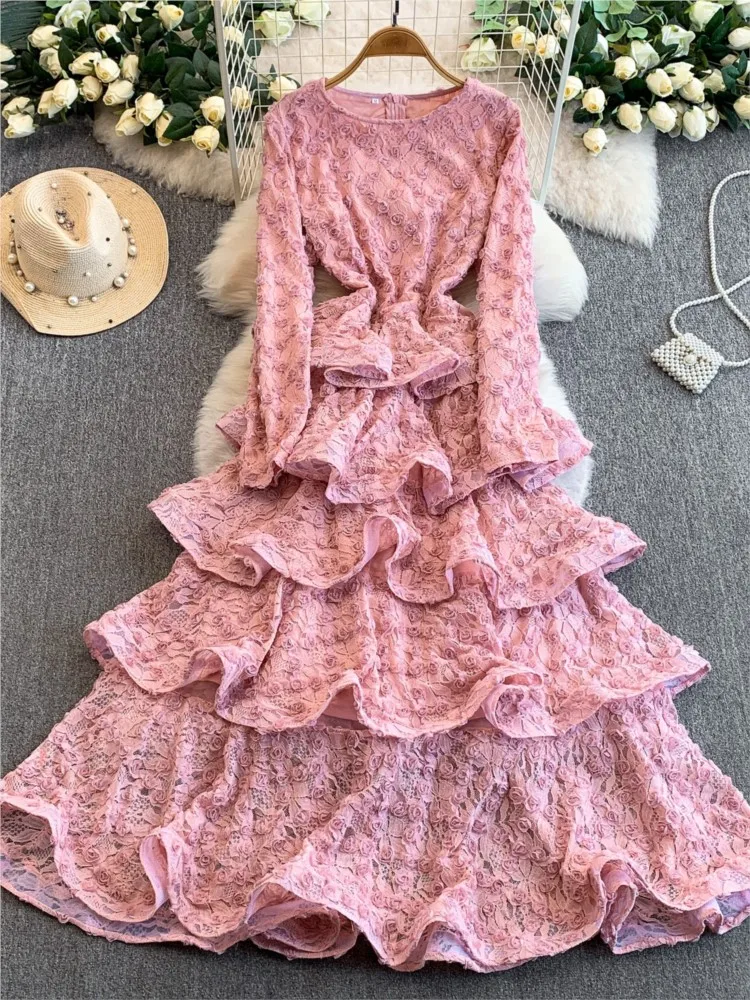 

Three-dimensional flower heavy industry lace waist-cinching puff cake long dress