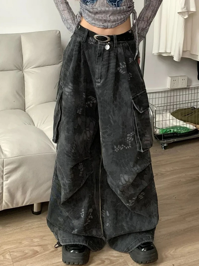 Spodnie cargo damskie khaki jesienne nylonowe rozszerzane bootcut streetwearowe luźne patchworkowe w stylu amerykańskim postarzane sprane edgy seksowne