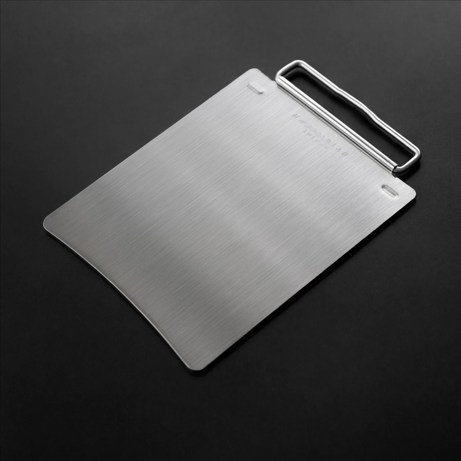 Herramienta de ajuste (shim) para cuchillas de tofu de acero inoxidable con tenones de apertura superior y respaldo de película auxiliar separado, modelos 500CM/503CW/555ELD