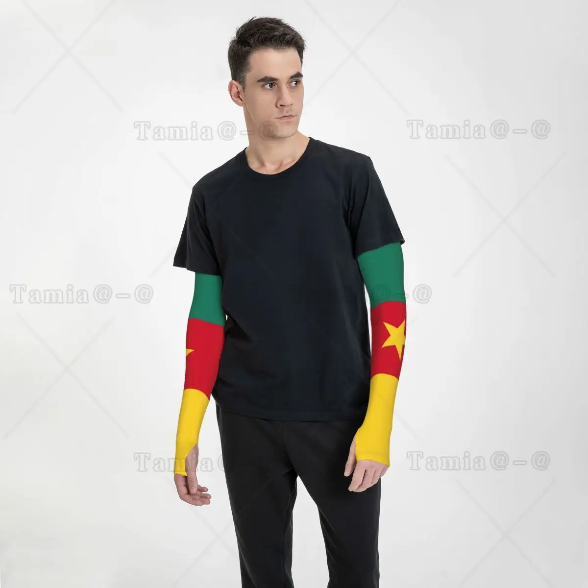 Cooling Flag Of Cameroon แขนแขนผู้ชายผู้หญิงกีฬาการบีบอัด Tattoo Cover Up สําหรับบาสเกตบอล