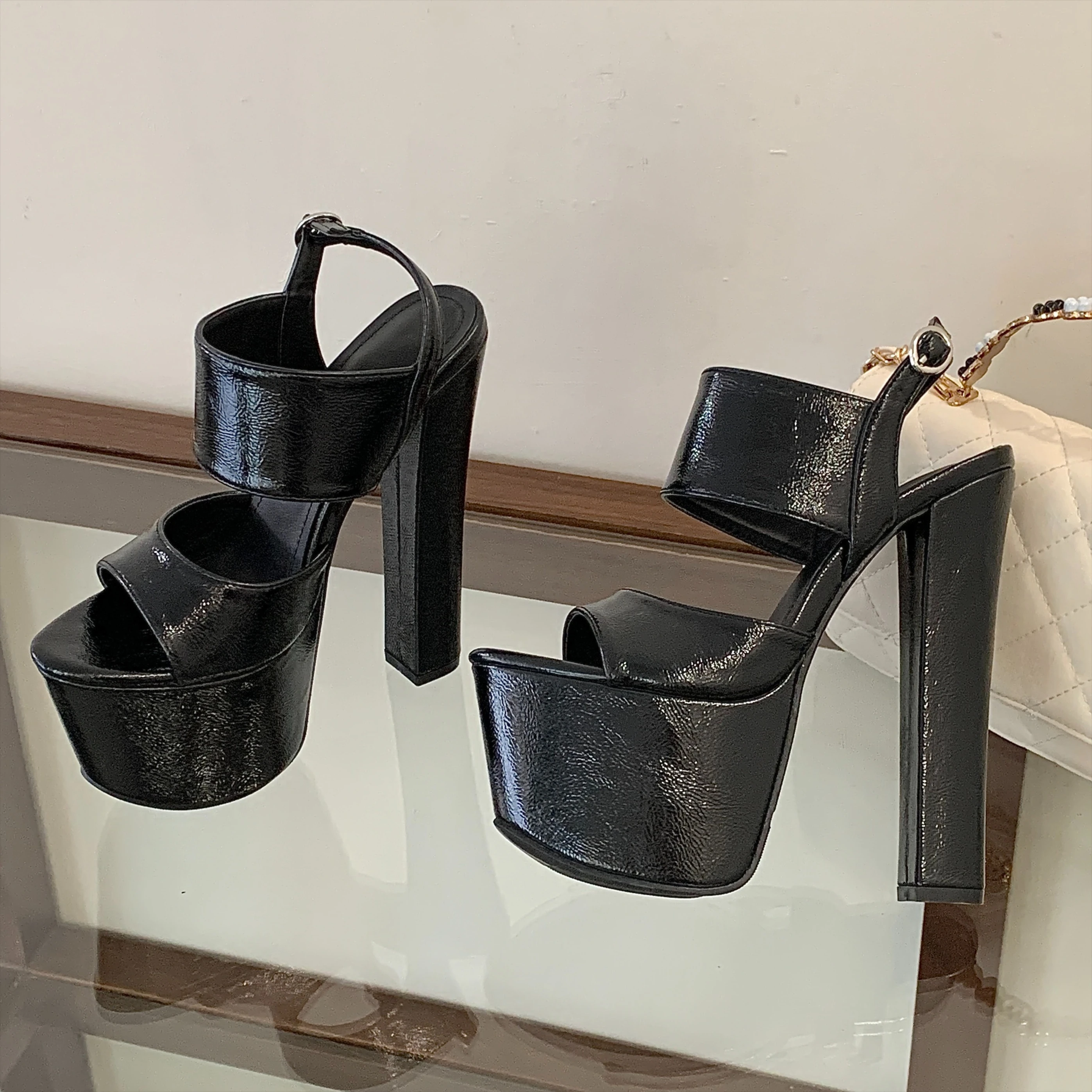 รองเท้าส้นสูงแบบหนา สไตล์โรมัน - Women'S Shoes Large บทวิจารณ์และราคา