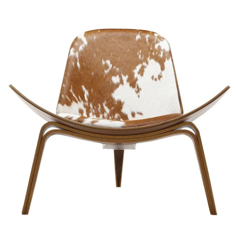 

Shell chair Three-legged shell smile chair aircraft chair back, large copper screw backplate