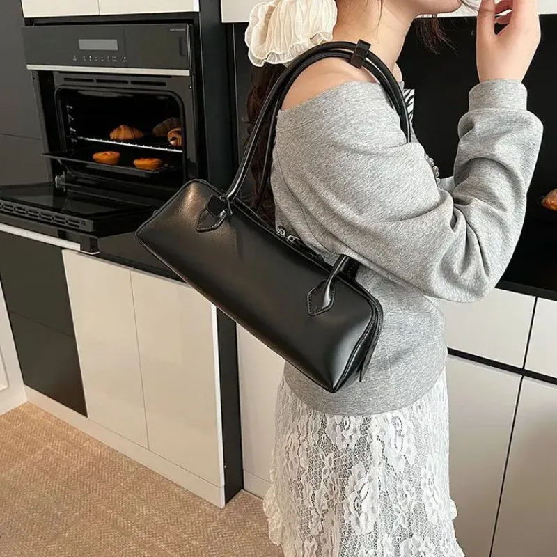 Vintage Lange Schultertasche für Damen, Luxuriöse Rindsleder-Handtasche, Damen-Umhängetasche für Pendlerinnen und Einkäufe – Detail 8