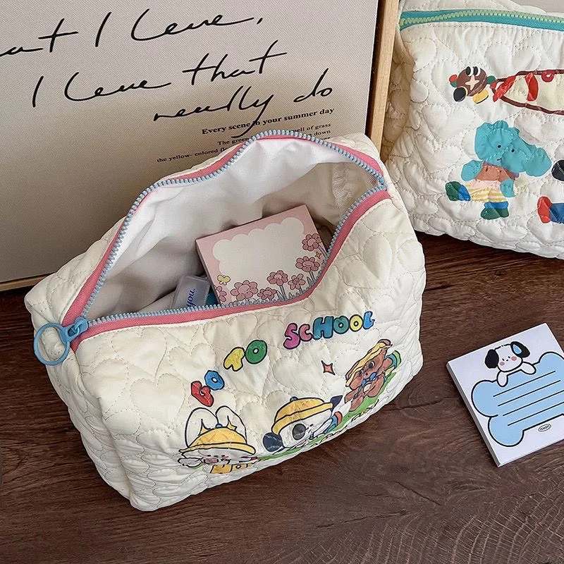 Women's Cosmetic bag Kosmetczka Damska Storage Bag korean version  fashion cosmetic bag Portable Travel Makeup Bag Toiletry Bag