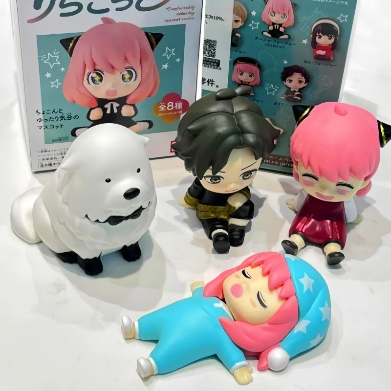 

Bandai Spy Playing House Figurines - Trendy Blind Box Toy Car Ornaments Aniayol Dusk Fujie Family Collectible Trendy Blind Box