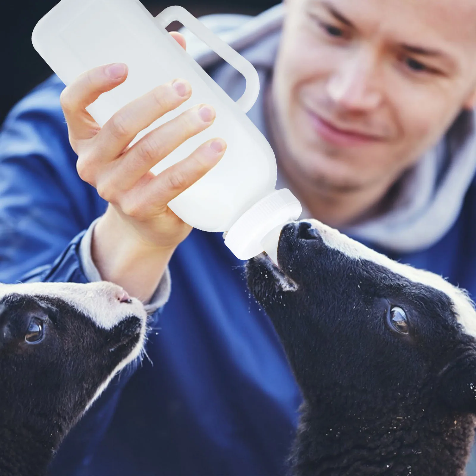 

2pcs Calf Nursing Bottle for Calf Silicone Baby Bottle Kitten Milk Feeder Milk Feeding for Lamb Newborn Animals Durable