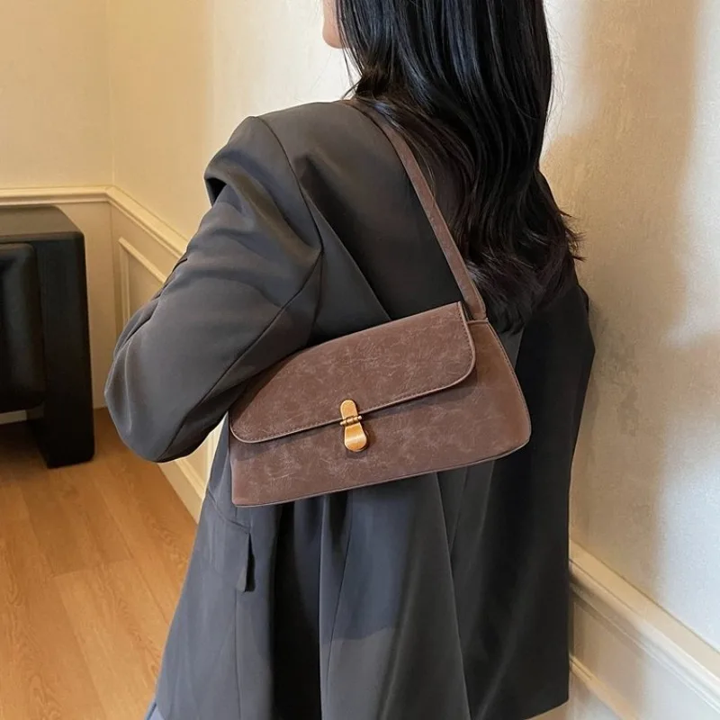 

Luxurious Women Velvet Clutch Bag Evening Purse for Wedding Cocktail Party Events