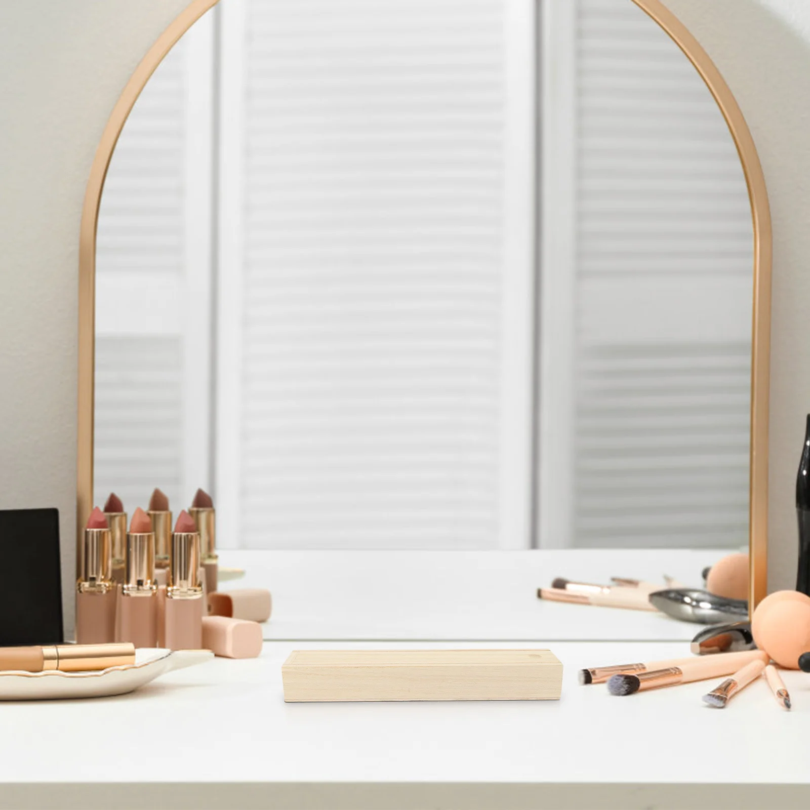 

Lightweight Wooden Jewelry Box Vintage Sliding Lid Small Storage Case Organizer for Trinkets Earrings Seals Portable