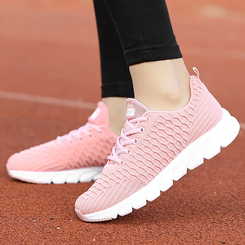 Moda kobiety trampki Mesh oddychające kobiety płaskie buty lekkie obuwie na co dzień panie sznurowane Deportiva Mujer Chaussures Femme