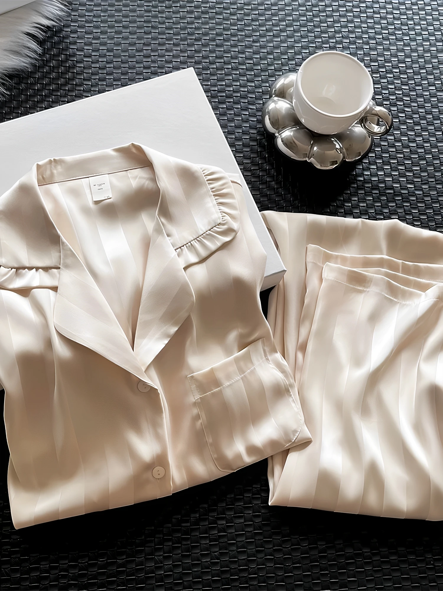 conjunto-de-ropa-de-dormir-de-seda-de-color-puro-para-mujer-primavera-otono-manga-larga-ropa-de-casa-diseno-simple-y-casual-para-verano