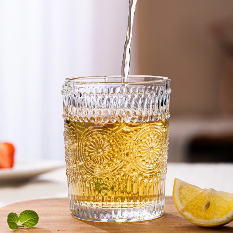 4pcs/2pcs/1pcs Nordic Style Sunflower Water Cup 300ml/350ml Retro Relief Glass Cup French Cold Drink Cups Transparent Juice Cup