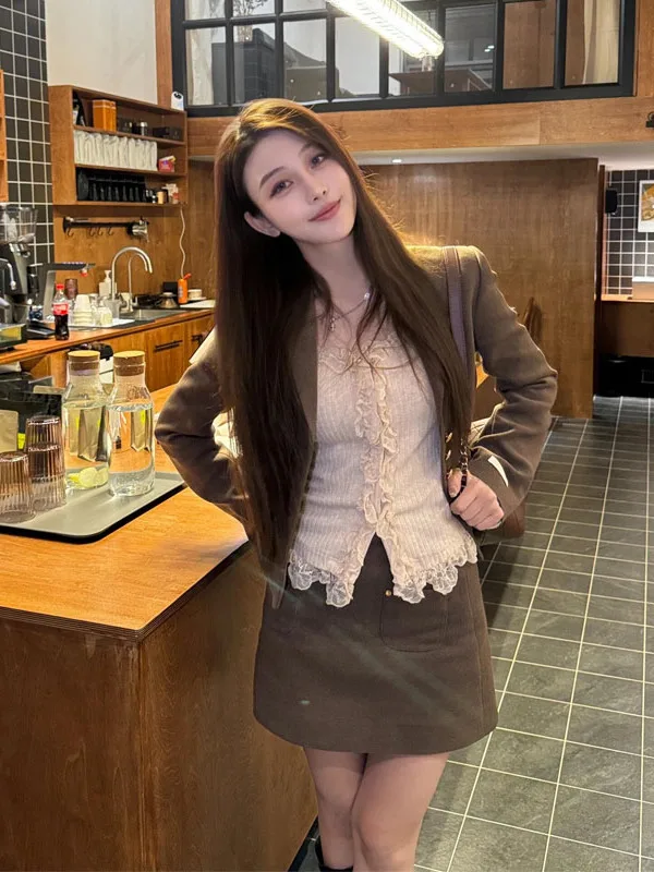 

Fashionable 2025 Autumn New Arrival Women's Suit Set High Waist Straight Leg Pants And Blouse Two Piece Set Elegant Lady Style