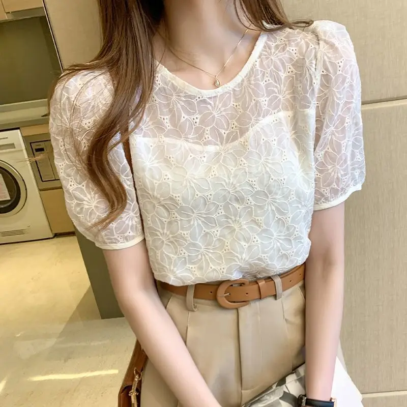 Oversized Temperament Women\'s Clothing 2023 Summer New Simplicity Commuter Hollow Out Round Neck Short Sleeve Pullover Shirt