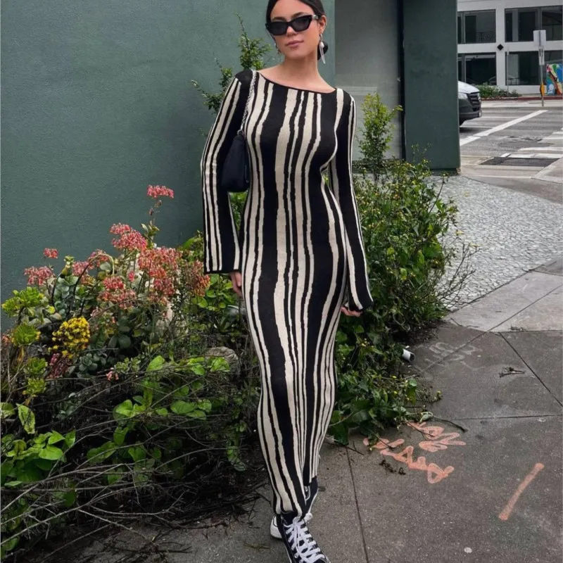 

Knitted Striped Wavy Maxi Dress Women 2024 New Fashion Elegant Slim Dress Women Casual Streetwear Party Dress