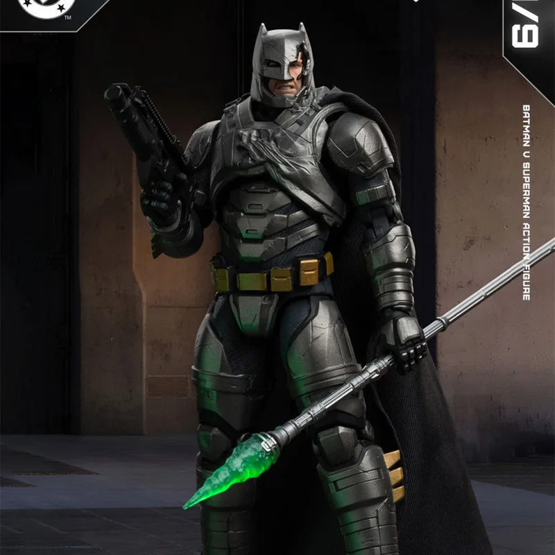 ของเล่นสะสมรุ่นลิมิเต็ดอิดิชั่น ฟอนด์ฮอยด์ซ์ จัสติซ ดอว์น ซูเปอร์แมน ปะทะ แบทแมน ของตกแต่งมือถือสุดหรู ของเล่นตุ๊กตา ของขวัญวันเกิด