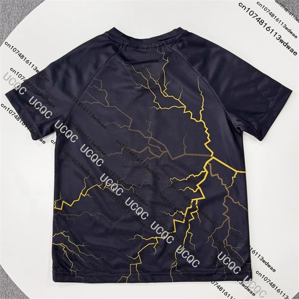 De nieuwste Pokemon Anime Pikachu Boy sneldrogend kindervoetbaltraining T-shirt met korte mouwen en print Family Look sporttop