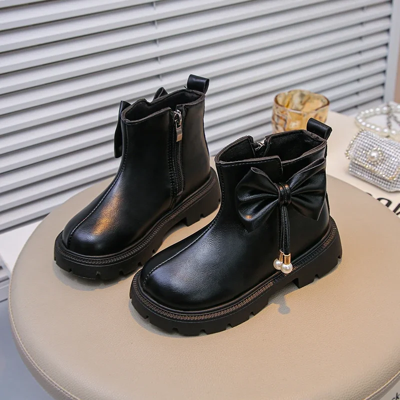 

2025 Autumn Girls Leather Boots with Big Sweet Bows Kids Ankle Boots Round Toes Soft Sole Children Princess Short Boots Elegant