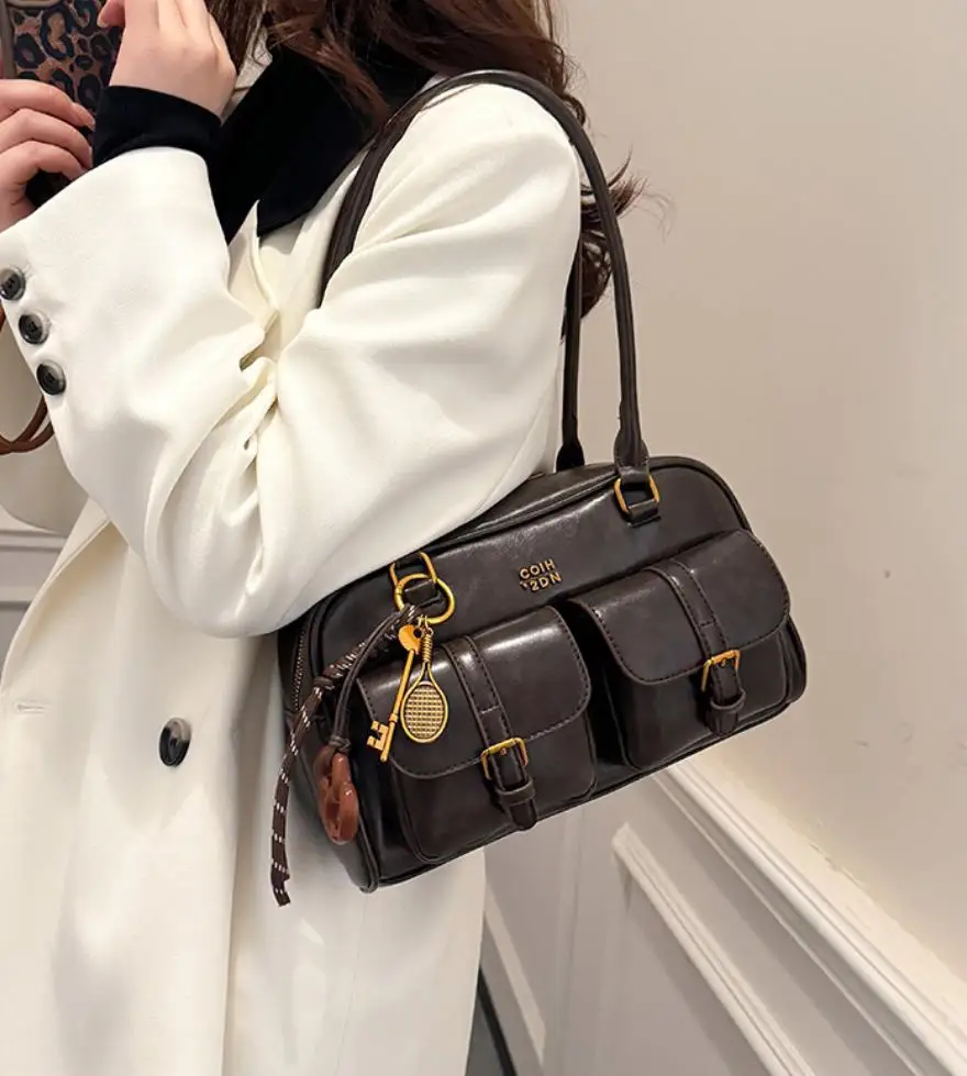 Kaffeebraune Damen-Handtasche mit mehreren Taschen, Umhängetasche, stilvolle, vielseitige Umhängetasche mit Buchstaben für Reisen, Arbeit, Einkaufen, Termine – Detail 10