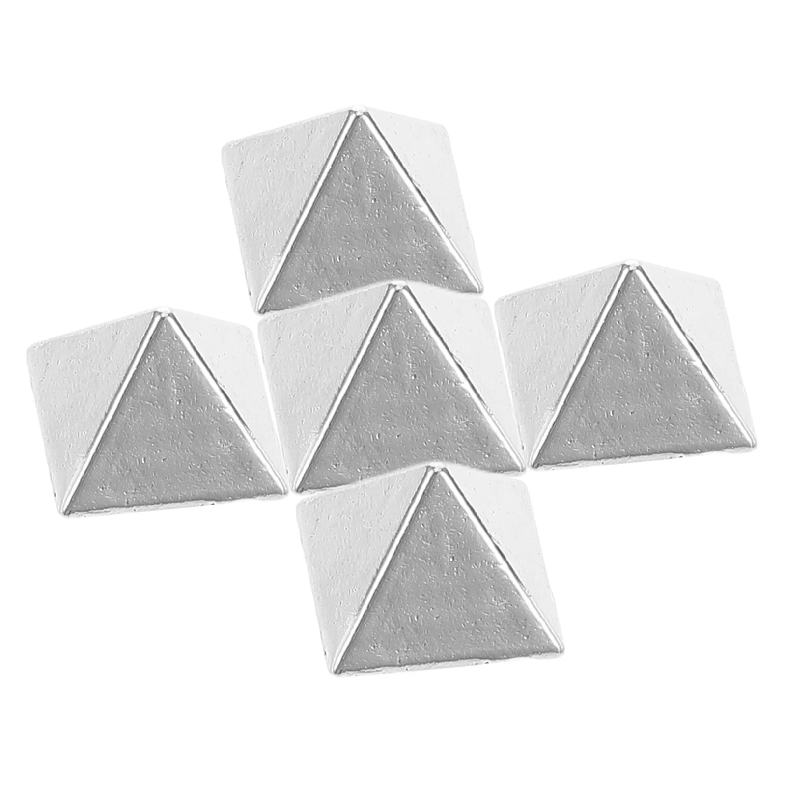 

5Pcs Snowboard Grip Pads Zinc Alloy Pyramid Studs DIY Shape Arrangement for Optimal Control and Safety Skiing Pyramid Studs