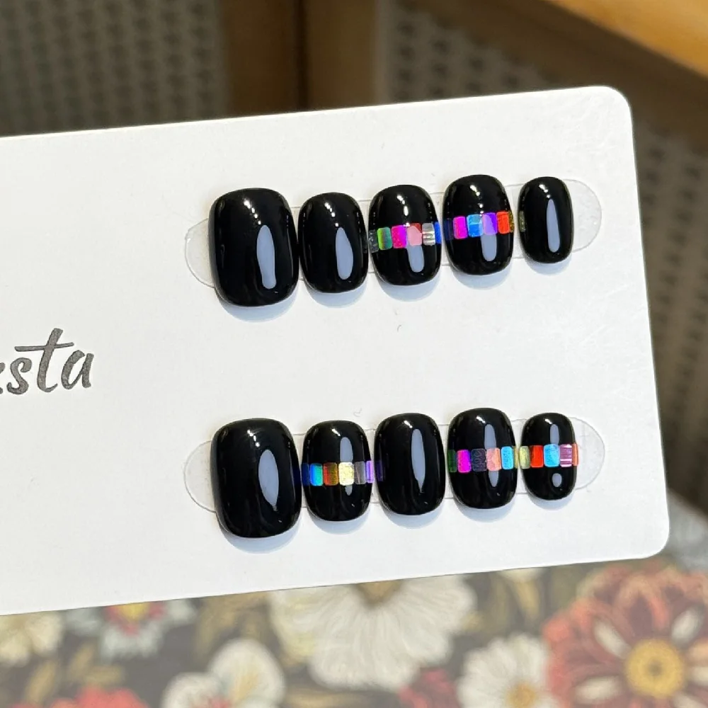 

10pcs Black Handmade Nails Hot Girl Flashy Colorful Press on Nail Short Oval Full Coverage Nail Tips for Women&Girl False Nail