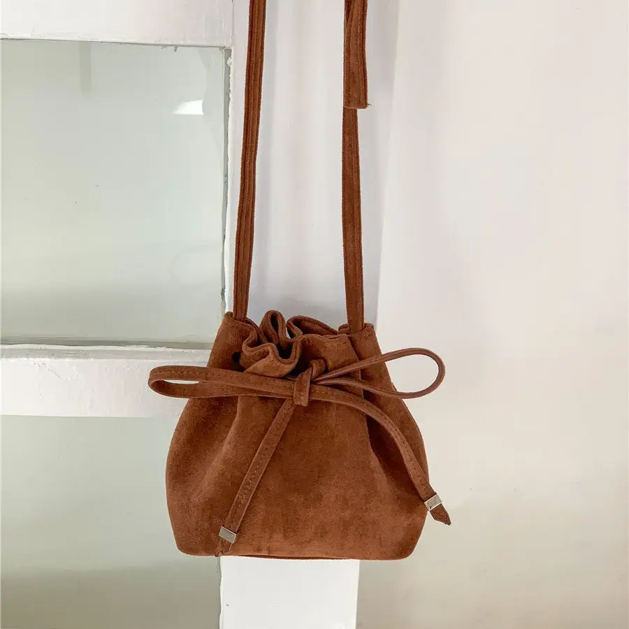 Fashion Faux Suede Bucket Bag High Quality Shoulder Bag Designer Crossbody Bags for Women Pleated Drawstring Bags Handbags Chic