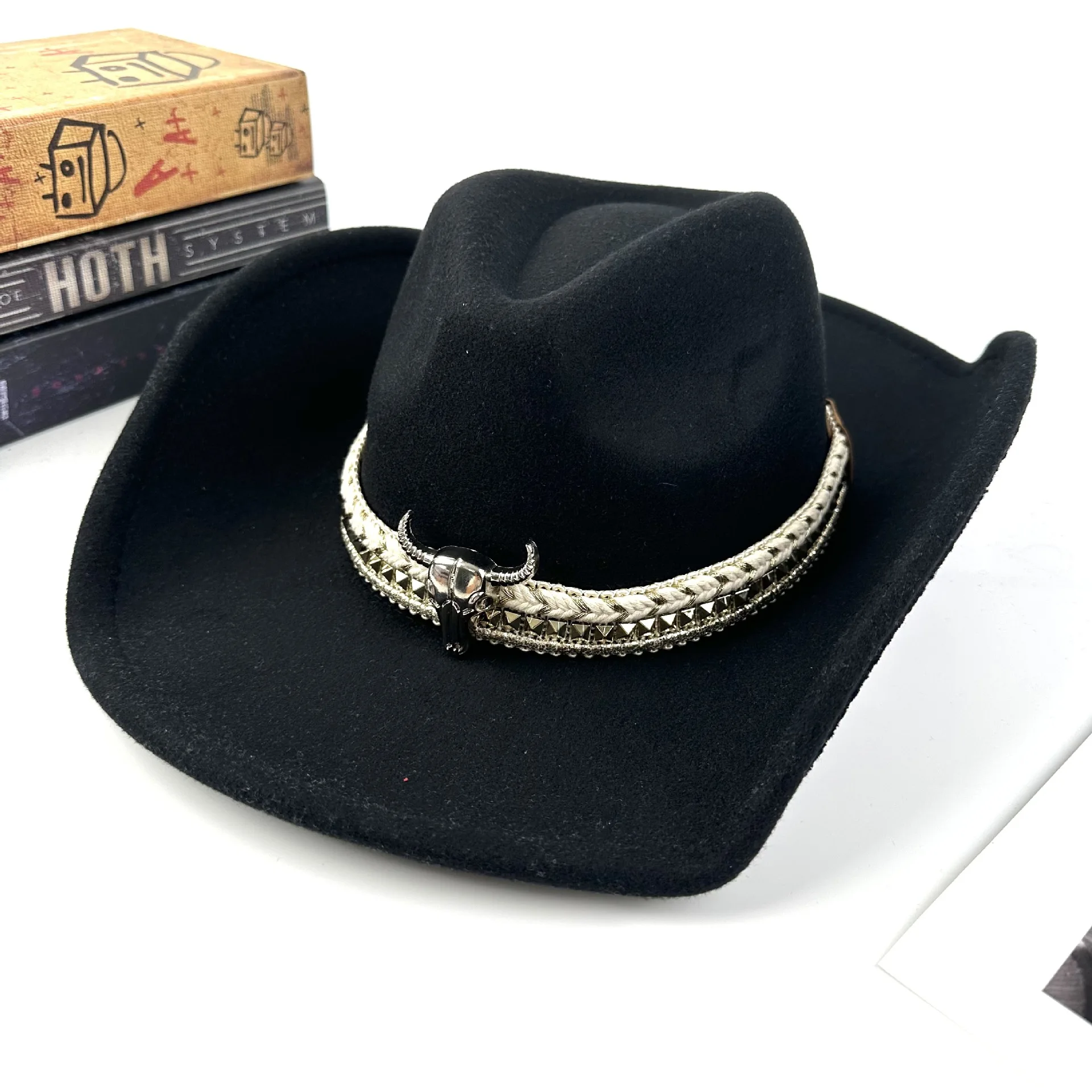 

New Western Cowboy Men and Women Bullhead Peachheart Top Woolen Jazz Hat Big Edge Top Hat