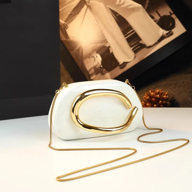 

Women’s Sealed Box Acrylic Clutch Bag,Elegant Dinner Party Handbag,Luxury Designer Crossbody Shoulder Bag for Wedding and Events