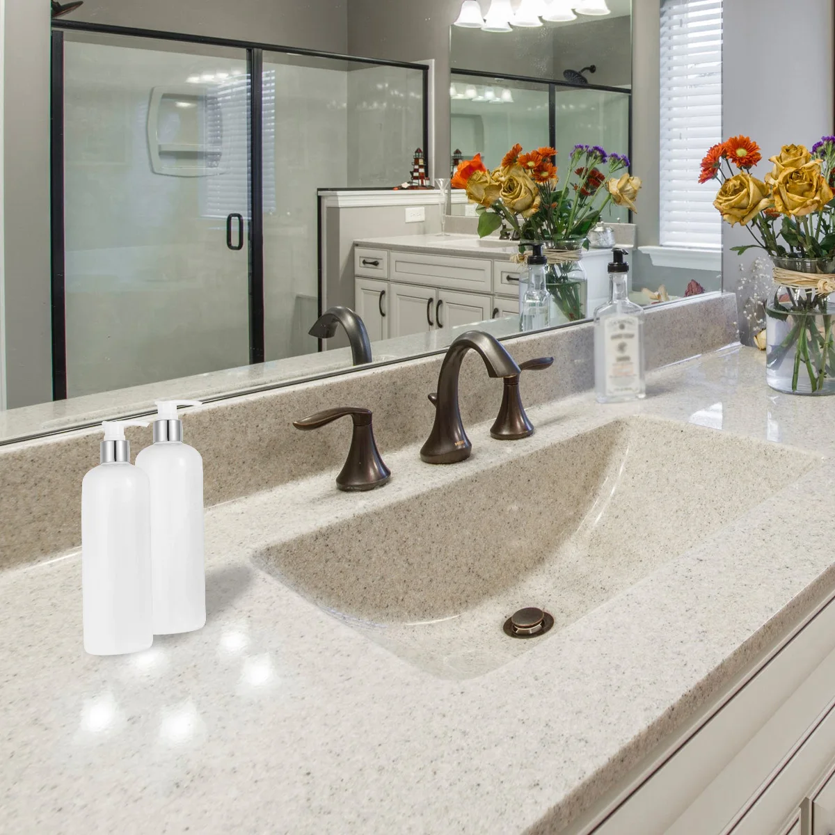 

3Pcs 500Ml Press Pump Dispenser Bottle Thickened Bottom Travel Shampoo Shower Gel Liquid Soap Container White Random Lid