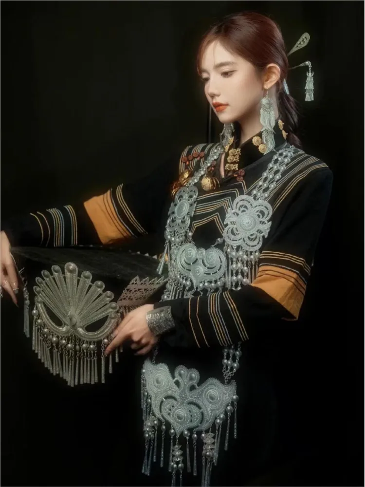 

Photography of traditional festival performance costumes for women made pure handmade cotton linen black and gold
