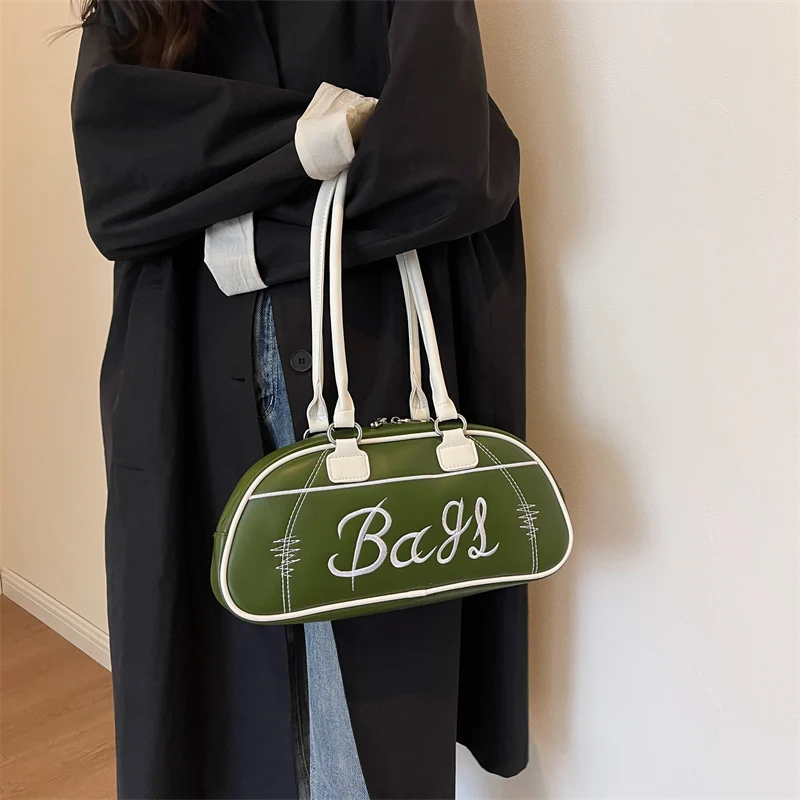 Borsa da Baseball in stile europeo e americano per donna borsa sportiva Casual con ricamo lettera Vintage borsa a tracolla di grande capacità