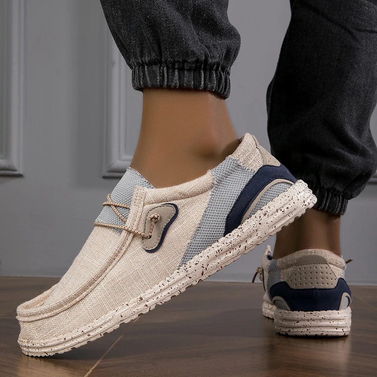 Unisex Outdoor Casual Slip-On Shoes Lightweight Soft Sole Driving Shoes for All Seasons Daily Wear Large Size Morning Running view 6