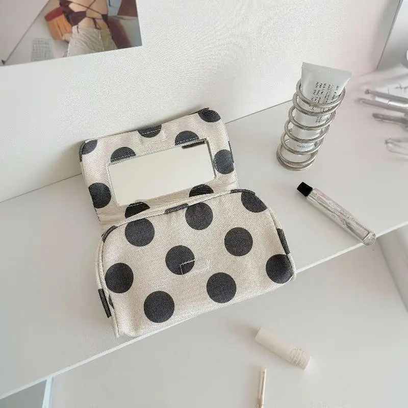 Große Kosmetiktasche mit Polka-Dots und eingebautem Spiegel, tragbare, faltbare Reißverschluss-Make-up-Tasche, Reise-Schönheits-Aufbewahrungs-Organizer für Frauen – Detail 4