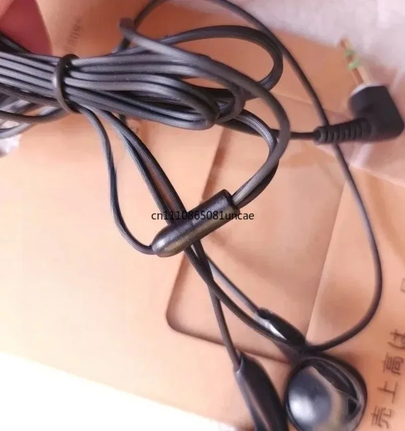 MDR-E808  Flat Head Earbuds with Triple Band Balanced High and Low Bass Distinct Simulated Taste