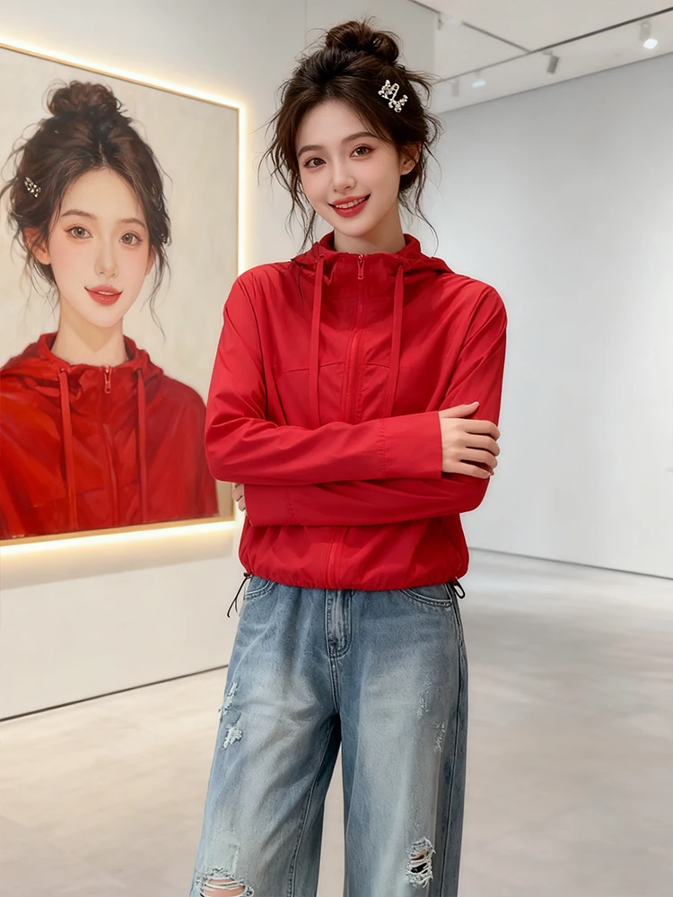 

Женская спортивная дышащая солнцезащитная куртка Весна 2026: Новинка, универсальный дизайн, свободный крой, длинный рукав, на молнии