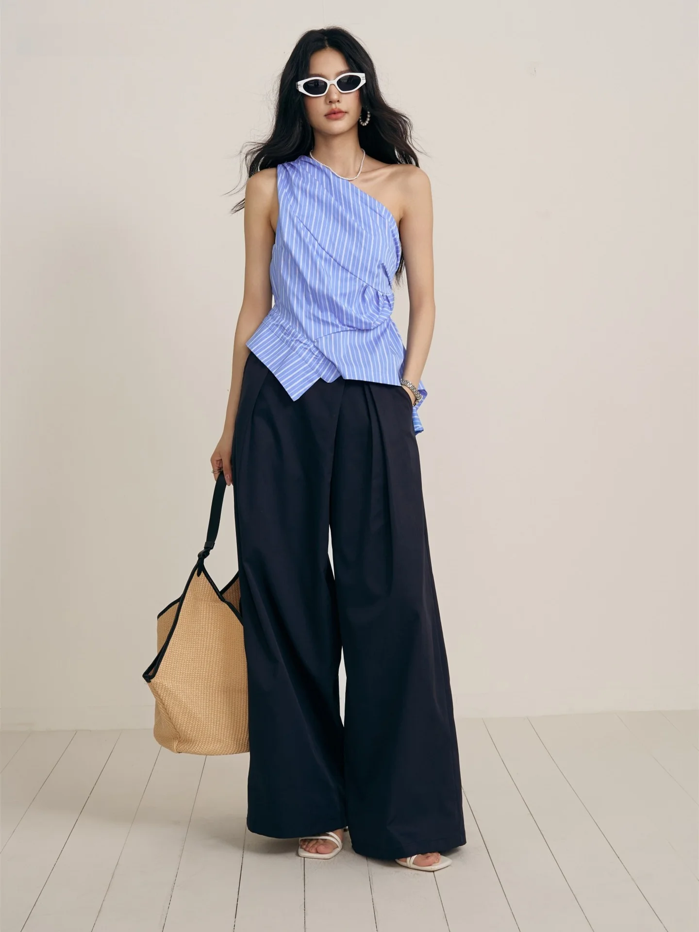 

Женские брюки с высокой талией, асимметричные, широкие, прямые, повседневные, удобные, с эффектным дизайном на высокой талии