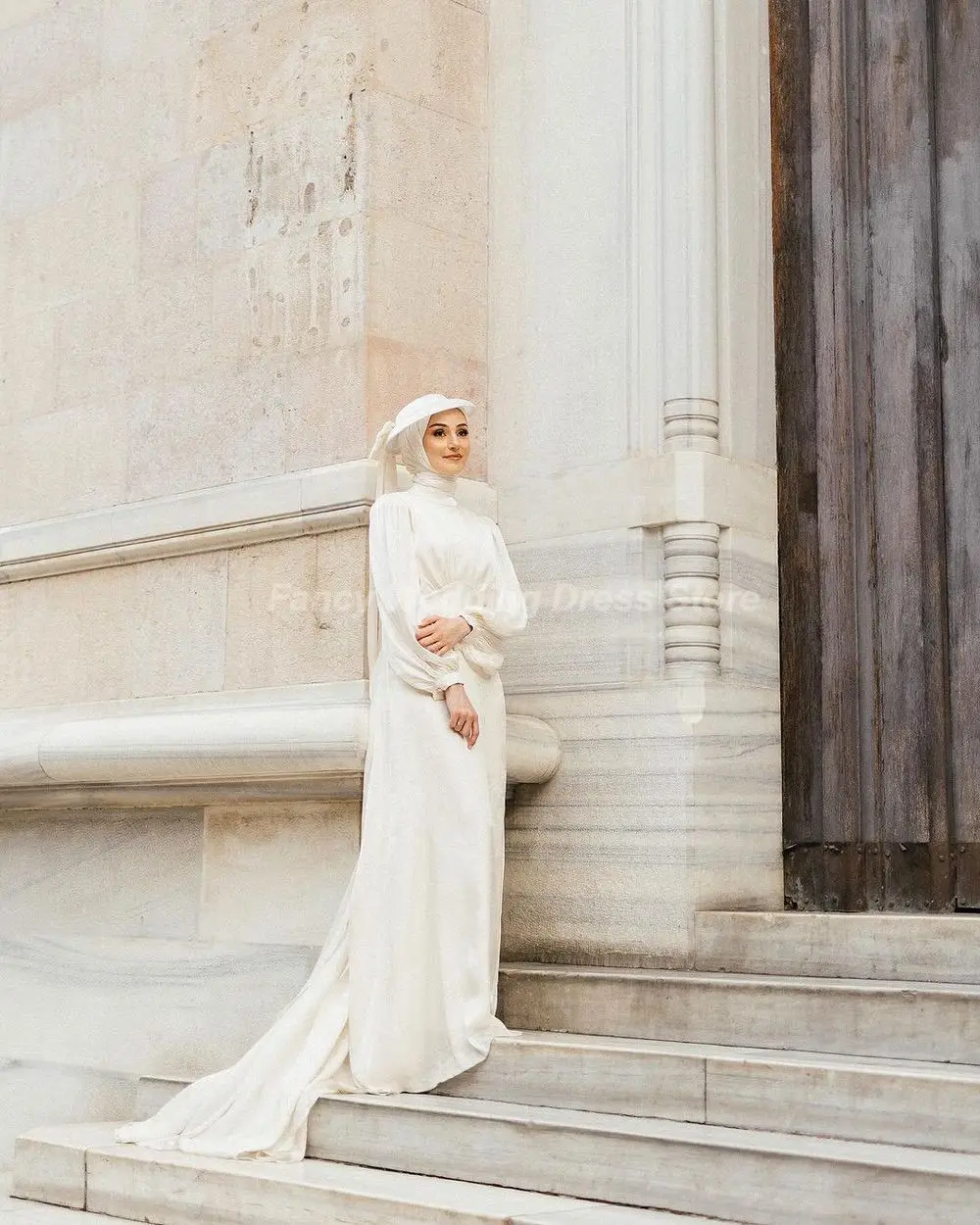 Vestido de novia musulmán Vintage de lujo con cuello alto, vestido de novia de manga larga de Dubái y Arabia, vestidos de novia de satén suave personalizados